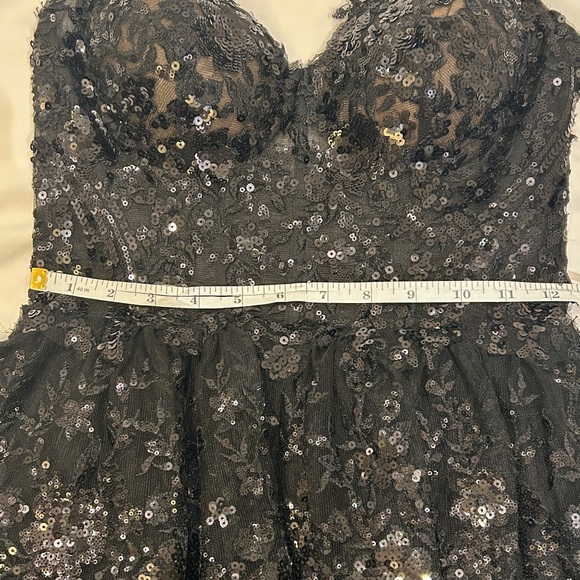 Sherri Hill Black Party dress.  Size 4, like new! - Picture 11 of 12